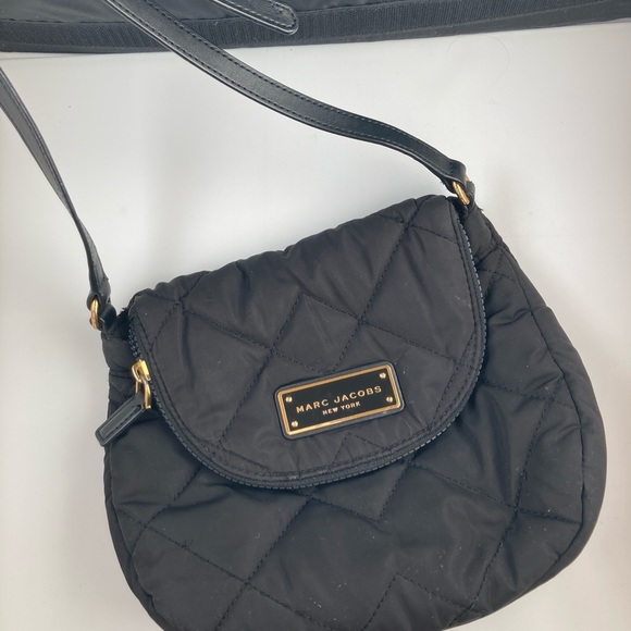 Marc Jacobs Black & Gold  Nylon Quilted Natasha Crossbody Bag - Picture 13 of 14